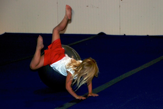 2012-05-20-Sydney's 4th BD-09.jpg